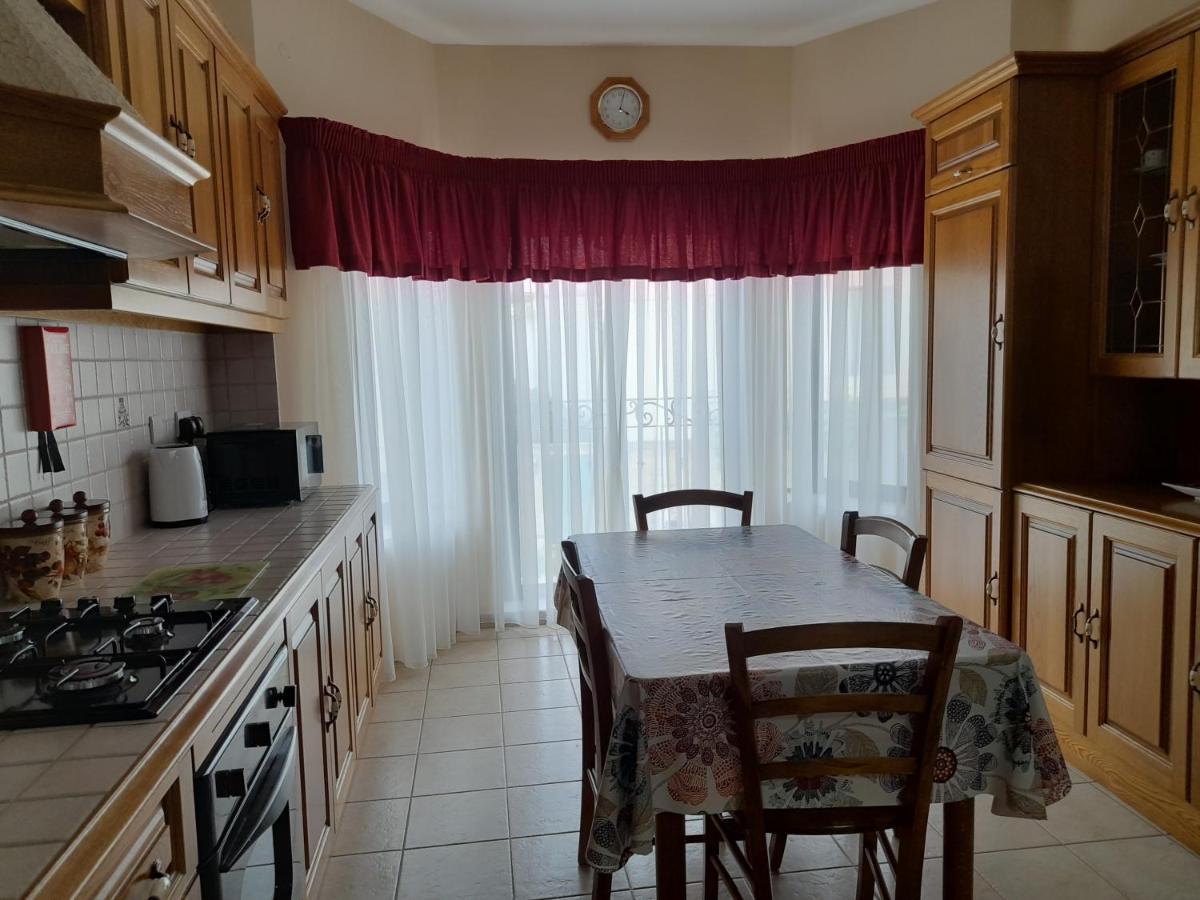 Silver Shadow Holiday Maisonette Марсашлокк Экстерьер фото